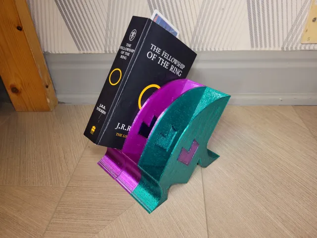 Inclined Desktop Book Stand