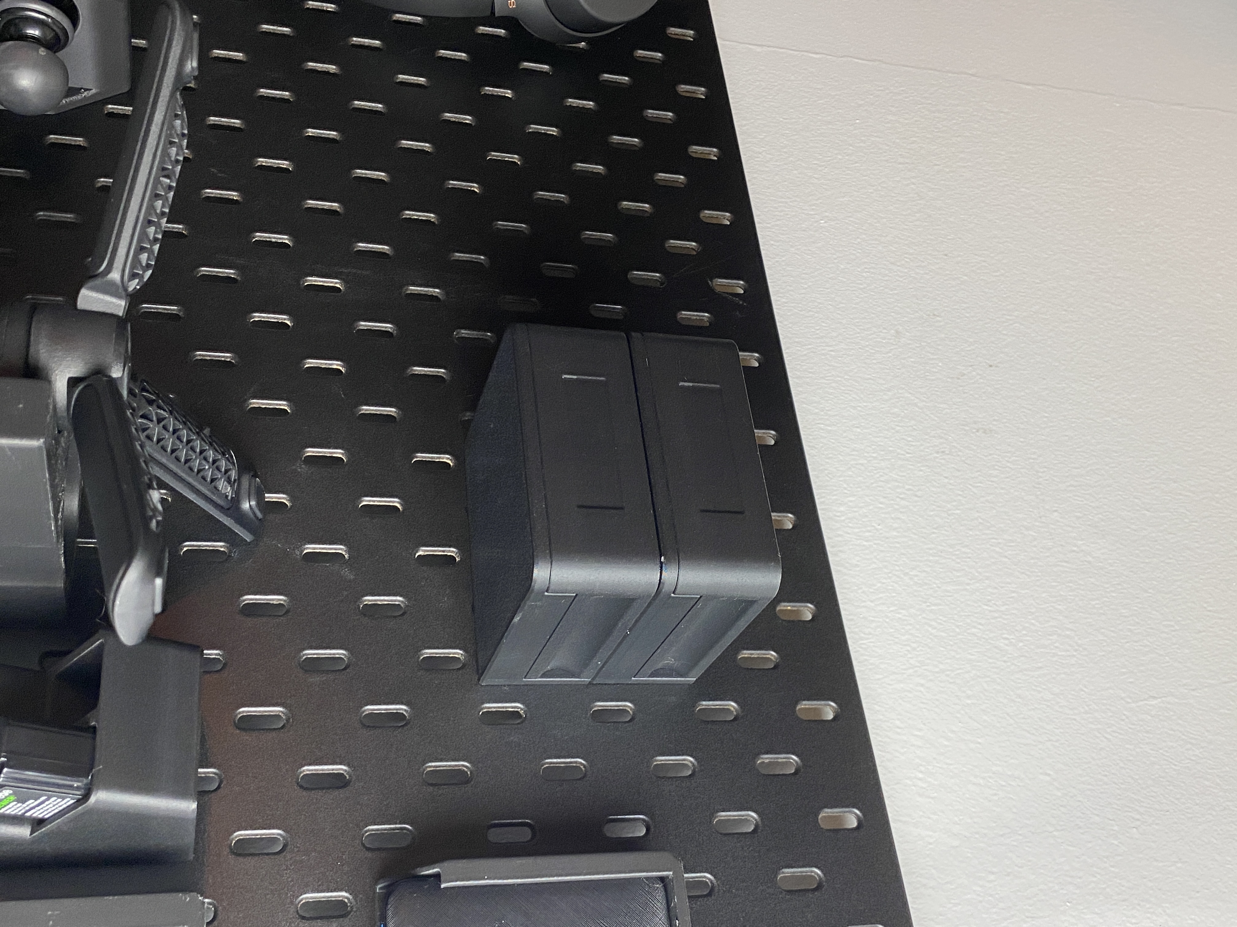 IKEA SKADIS Small box system