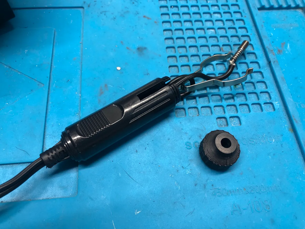 Cigarette Lighter Male Plug repair by Regis | Download free STL model