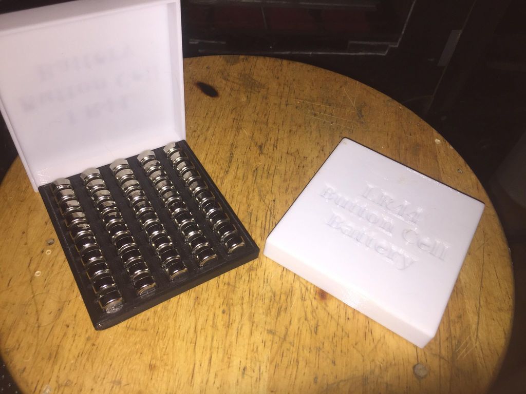 LR44 Button Cell Battery Storage. by CaptHowdy Download free STL