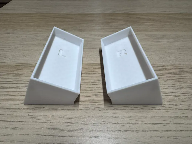Logitech Z533 wall mount (wedge)