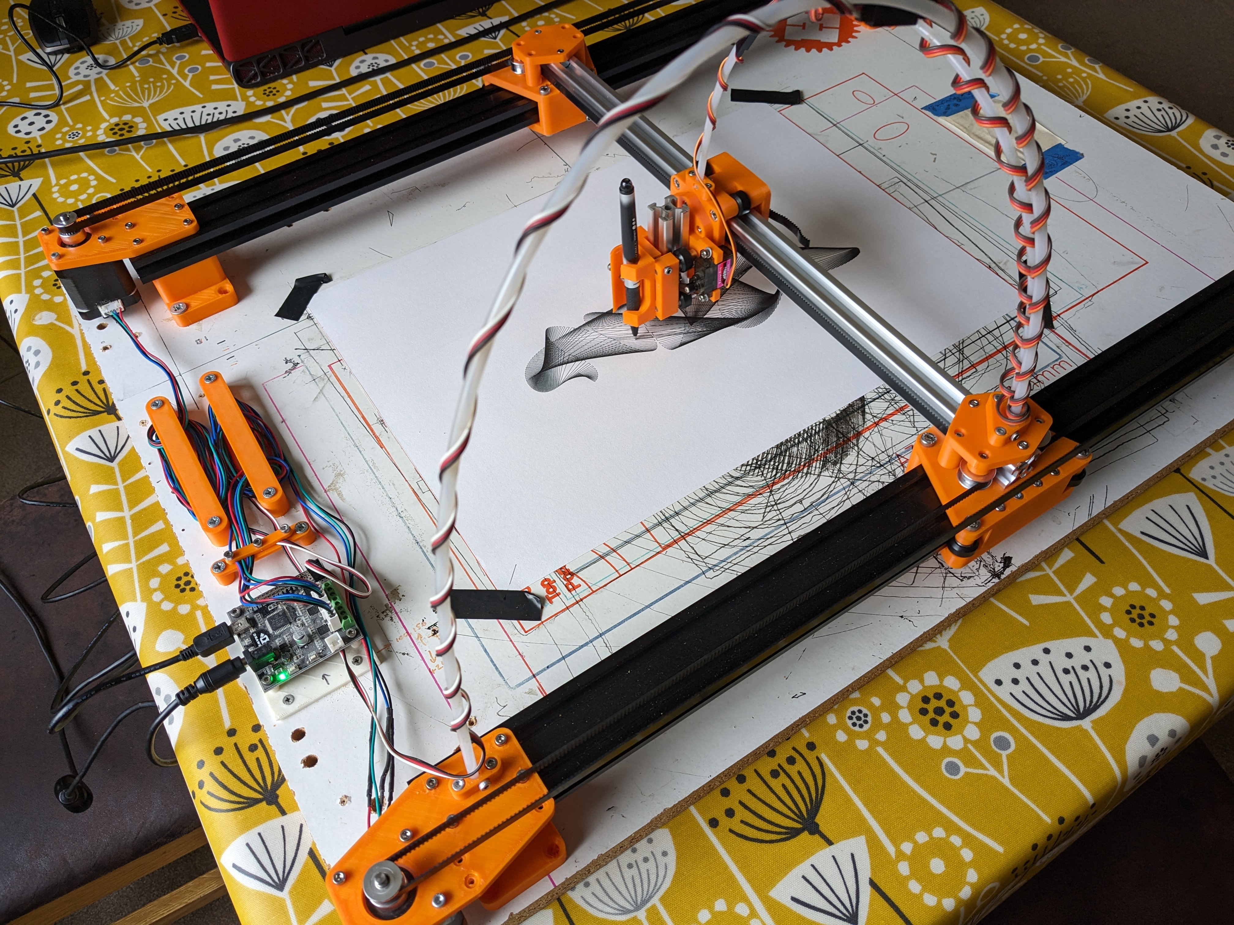 ExtruH Pen Plotter