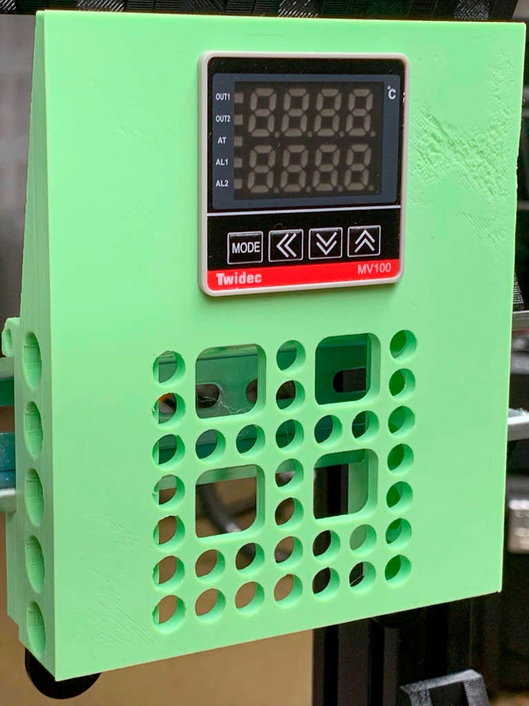 A DIN Rail mount for a single PID controller by NotLikeALeafOnTheWind