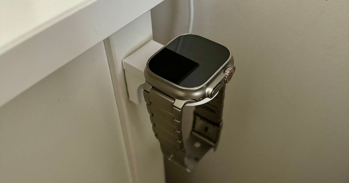 Apple Watch Charger Wall Mount by Alex Krush Download free STL model