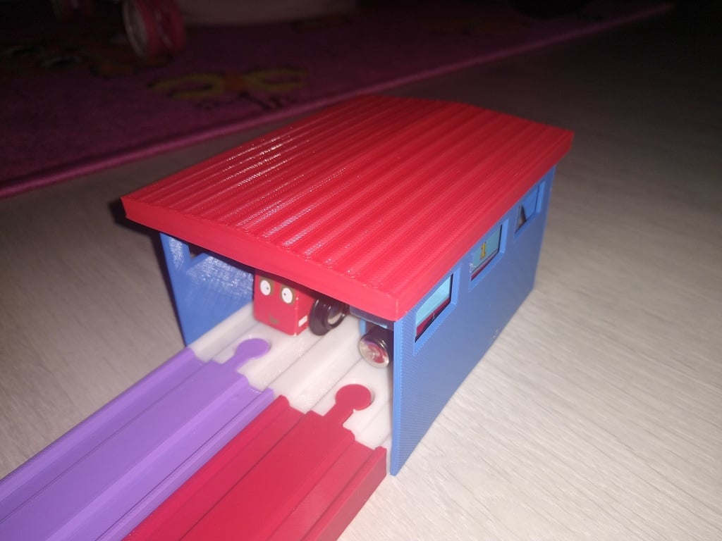 Brio compatible hangar — miniatura 3