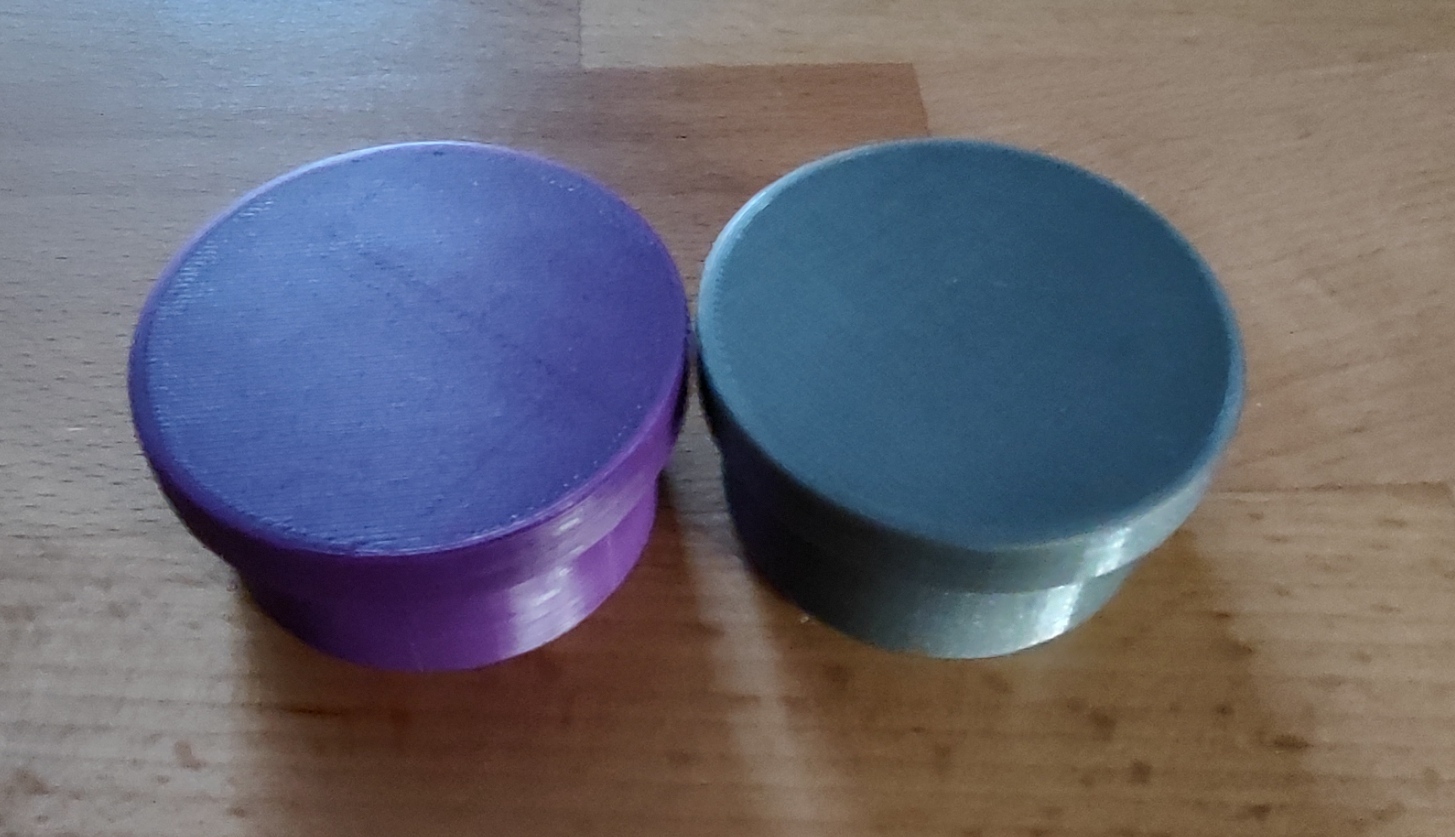 Pill container for evening pills.