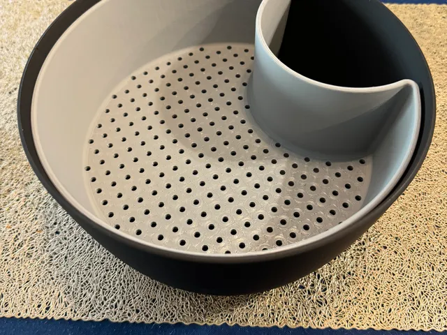 Pistachio bowl with holes