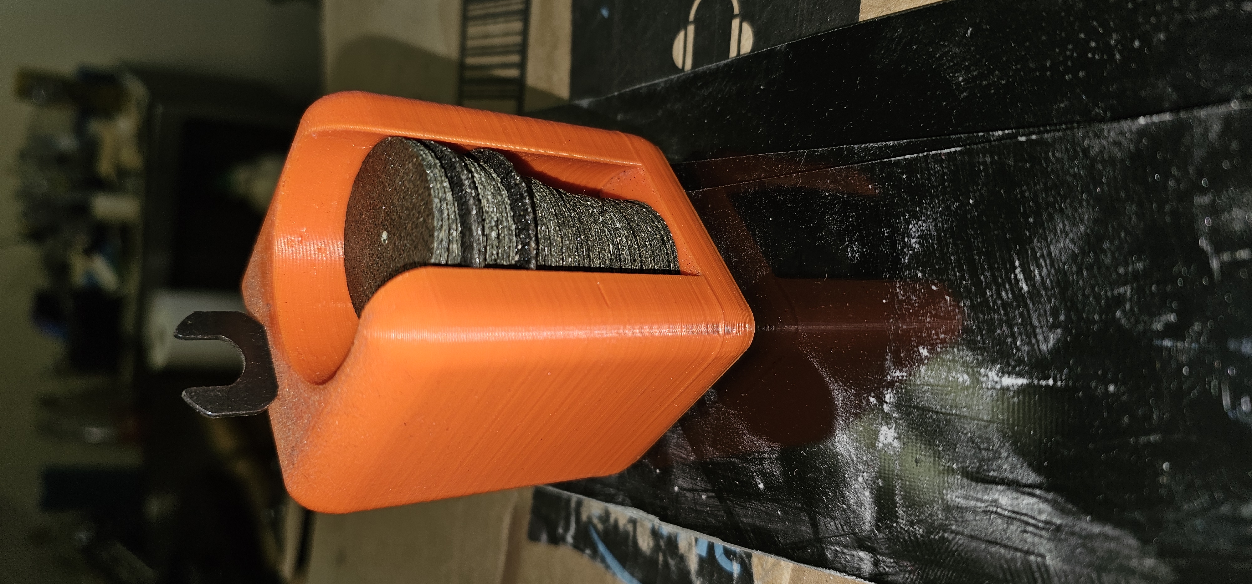 Cut-off Wheel holder for Rotary tools