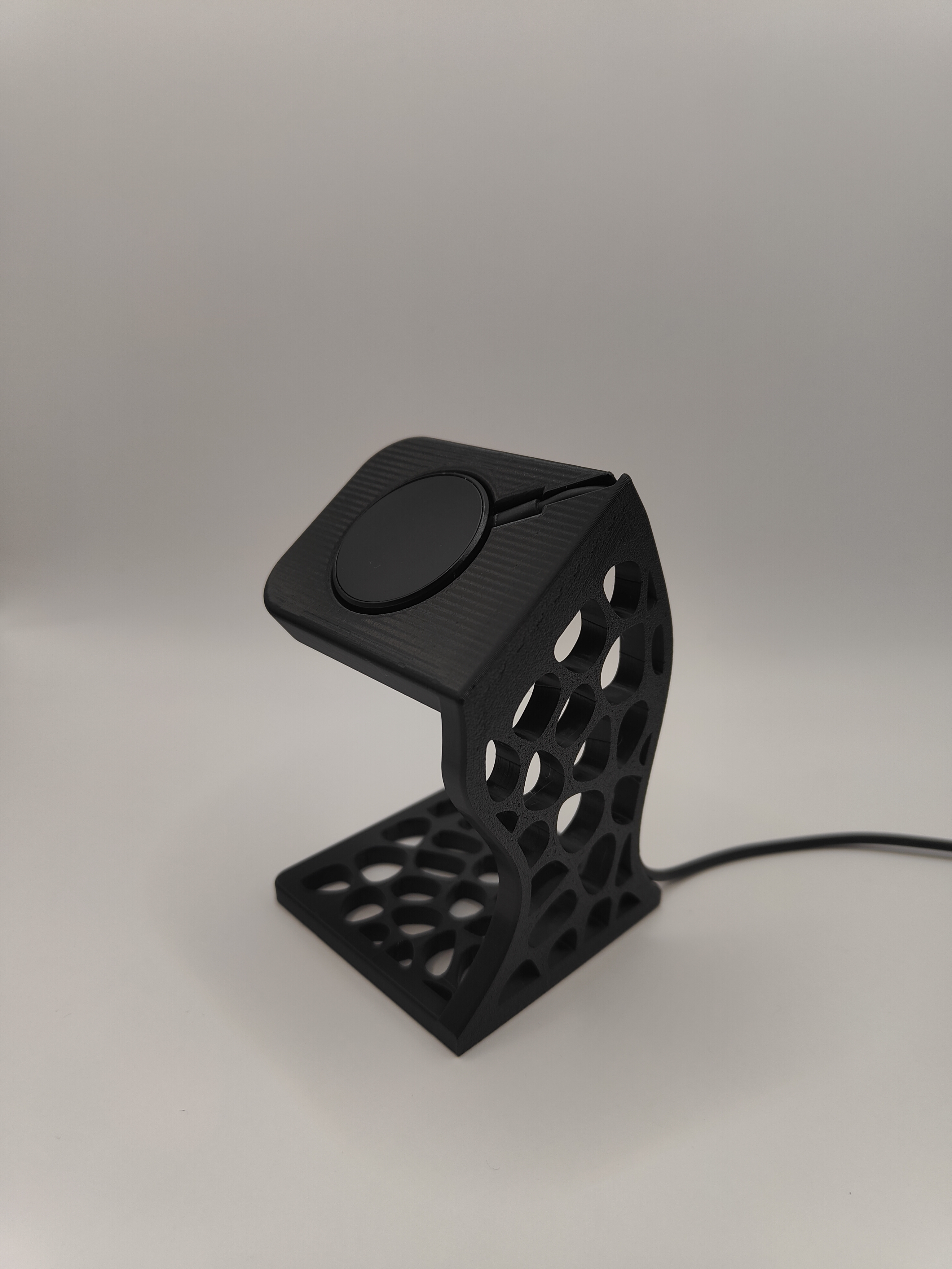 Watch charger stand - Files for Apple Watch & Galaxy Watch included! - Voronoi style