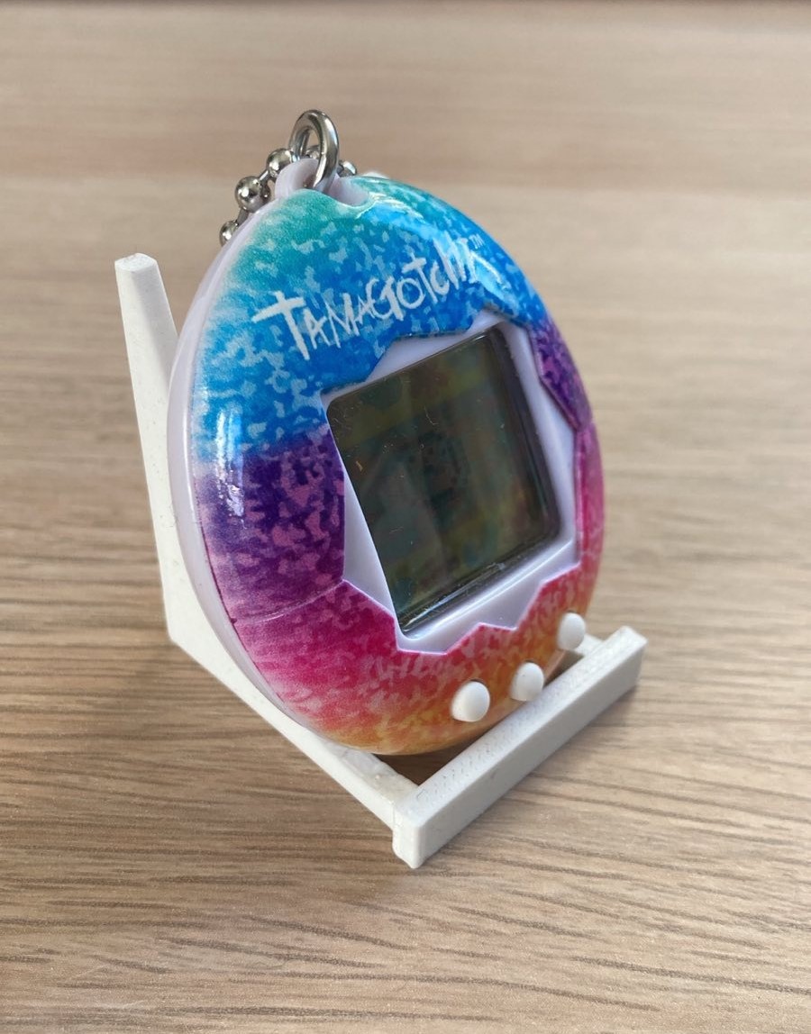 Tamagotchi stand
