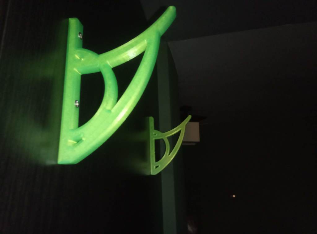 Wall Hanger