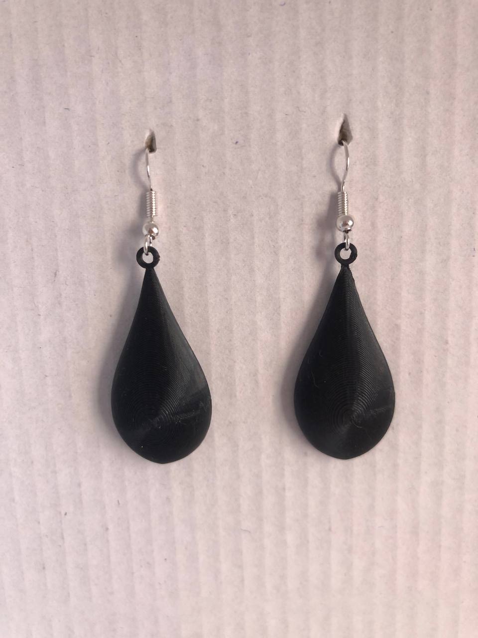 EARRING PENDANT DROPLETS THE THREE-BODY PROBLEM