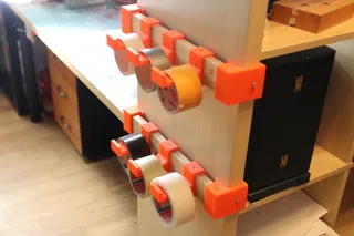 Tape holder