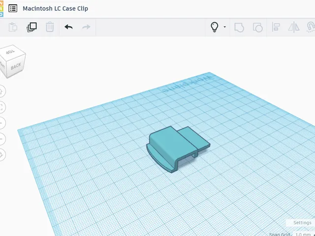 Macintosh LC case clip
