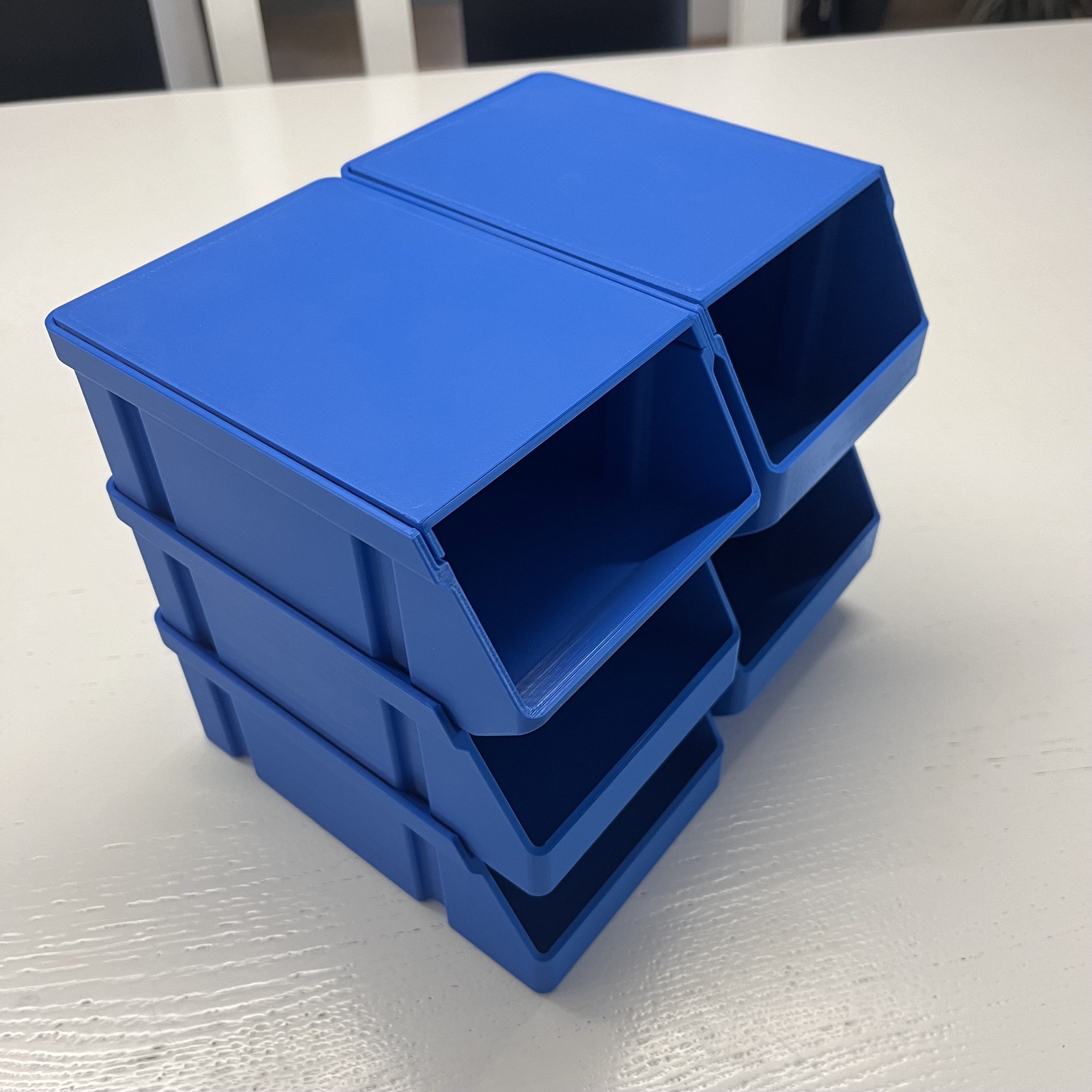 Miniatura 4 do modelo 3D Stackable Boxes