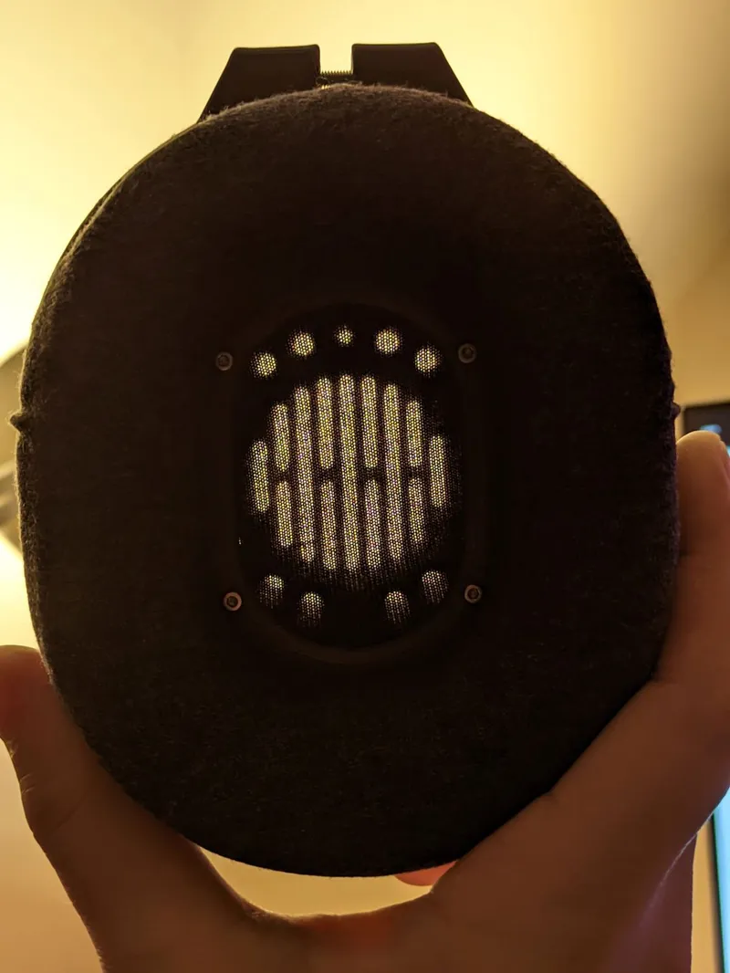 Headphone with nosew cushion / for 40mm driver by Peter Download