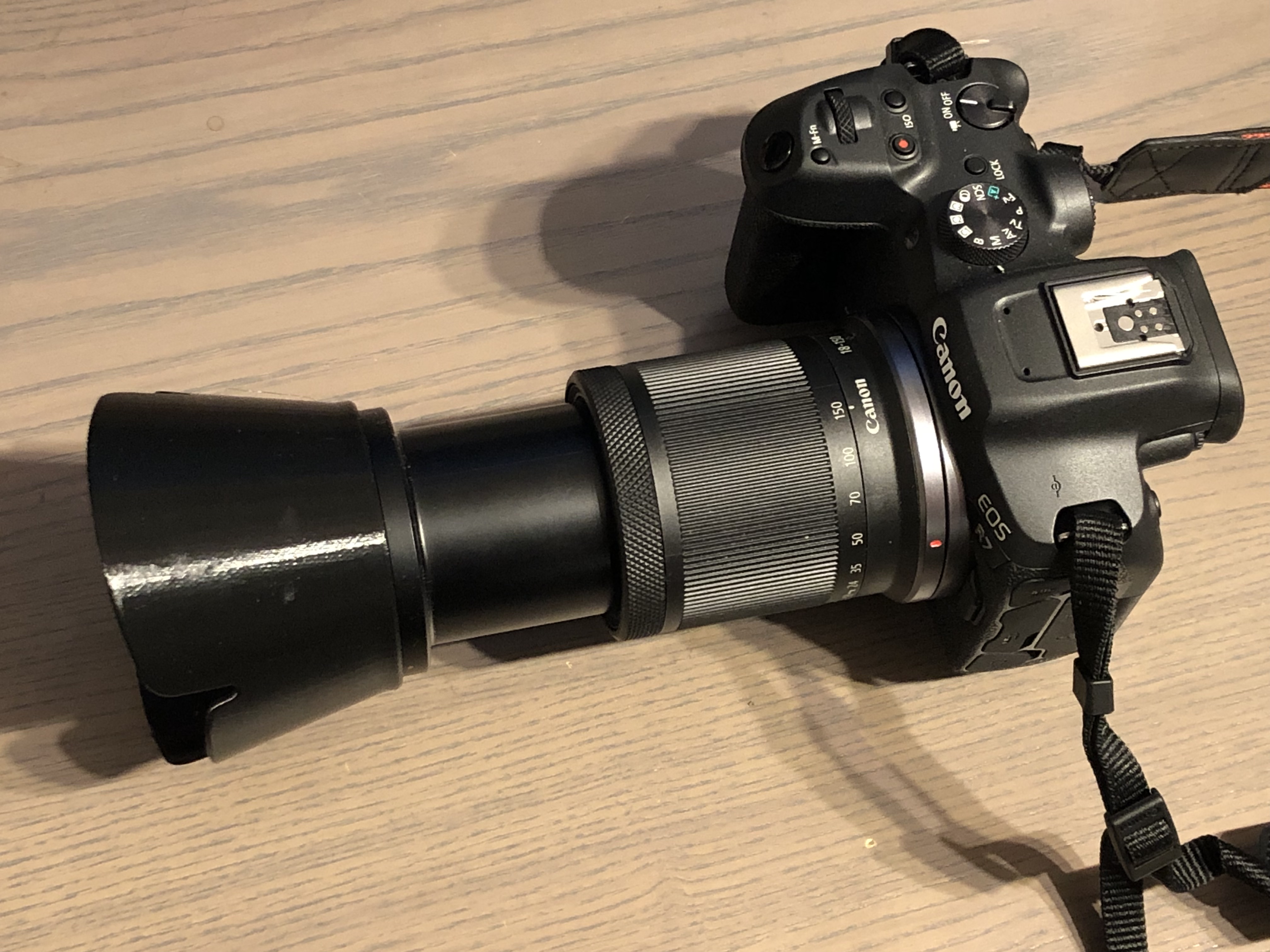 Lens hood for Canon RFS 18150 F3.56.3 IS STM by Maxim Shchetynin