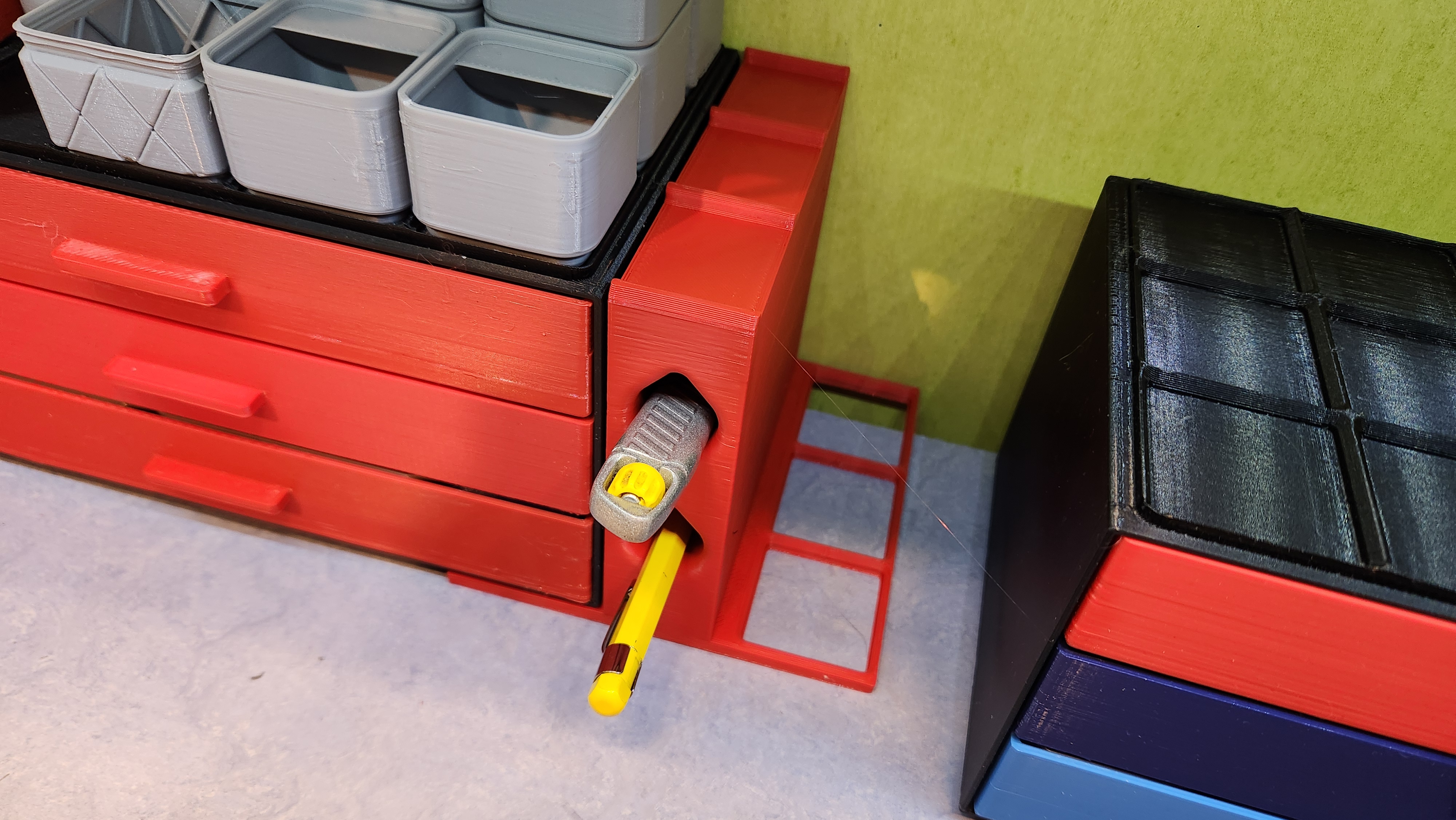 Miniatura 2 do modelo 3D Gridfinity Drawer Chest Spacer