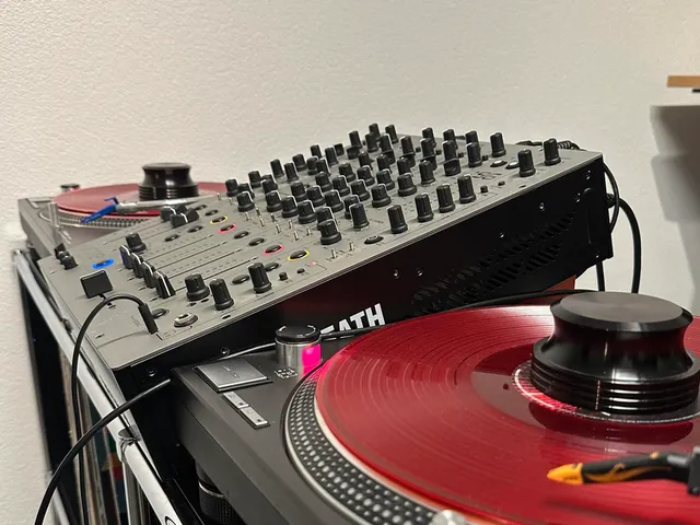 Allen&Heath Xone:96 Angled Stand