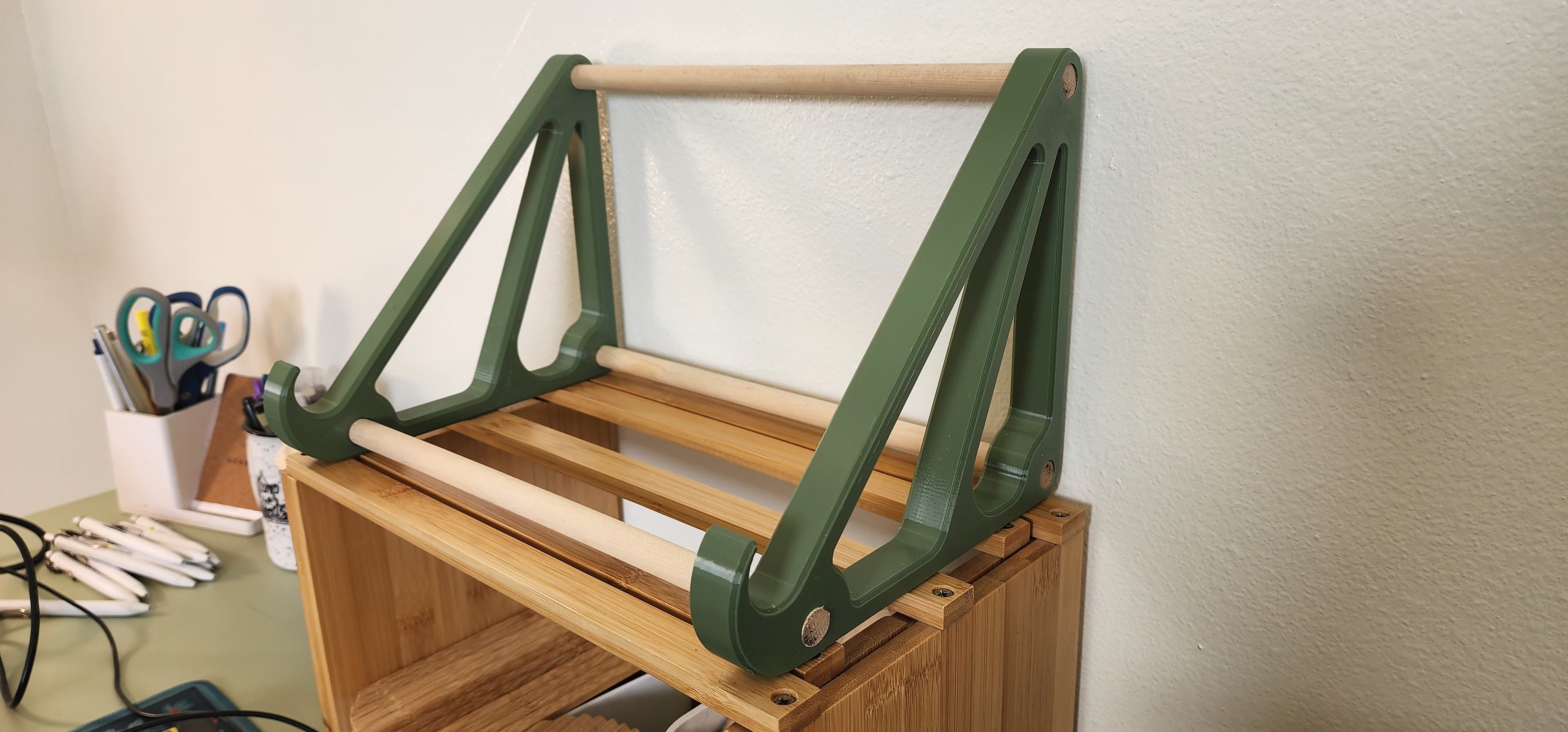 Laptop stand bracket for 1/2 inch wooden dowels 3D model