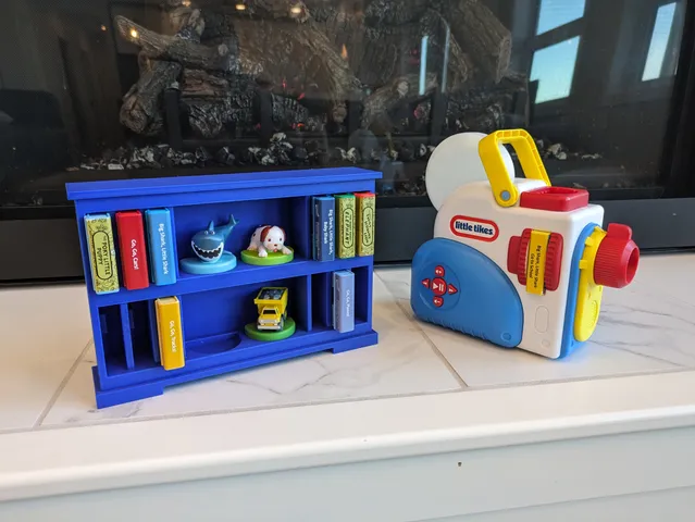 Little Tikes Story Dream Bookshelf