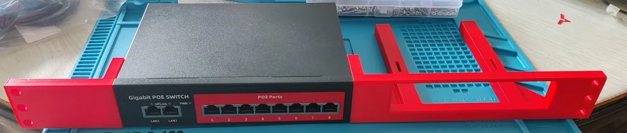 Rackmount ears/shelf for 7.5
