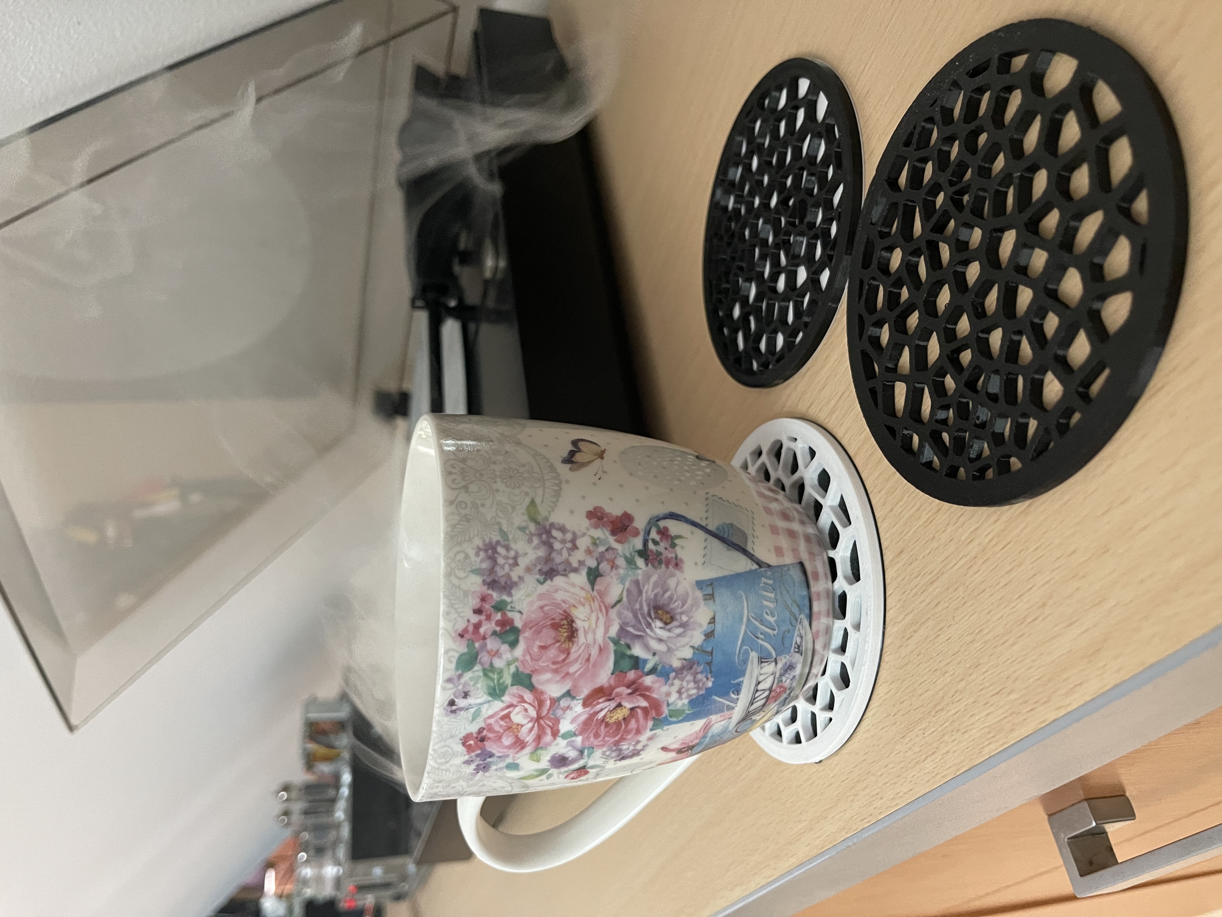 Voronoi Coaster