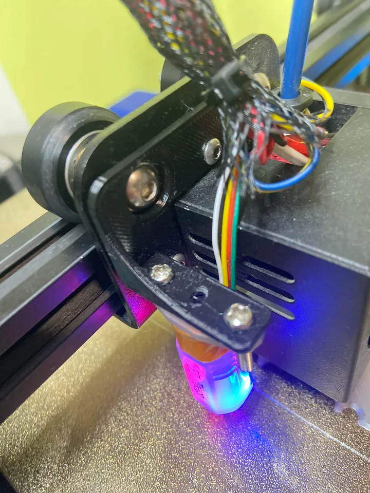 BL touch mount - Ender 3 by Mates, Download free STL model