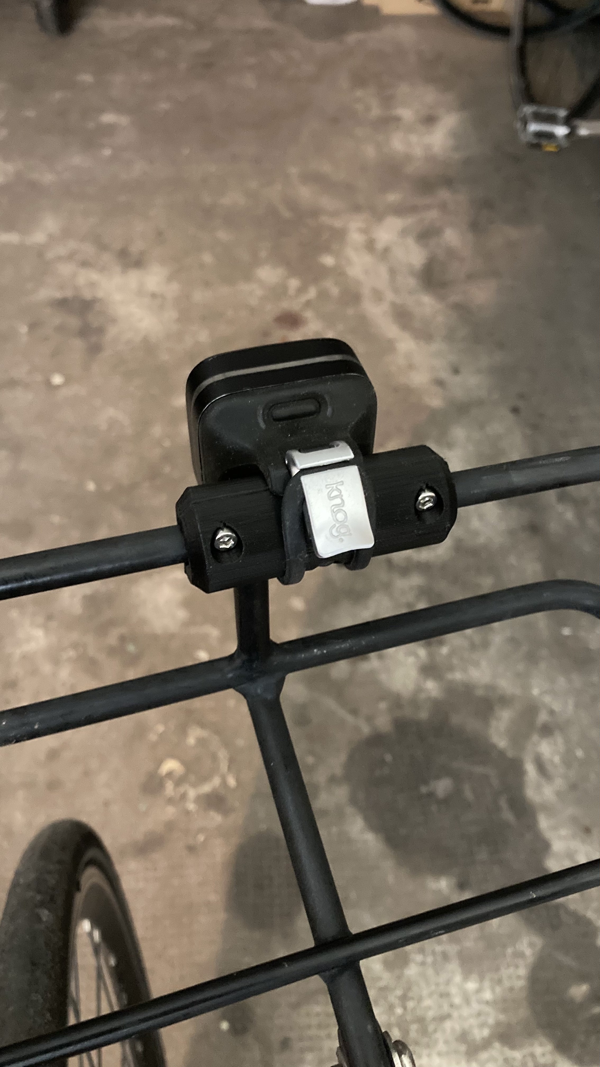 Knog x Basil - Bike Light Holder