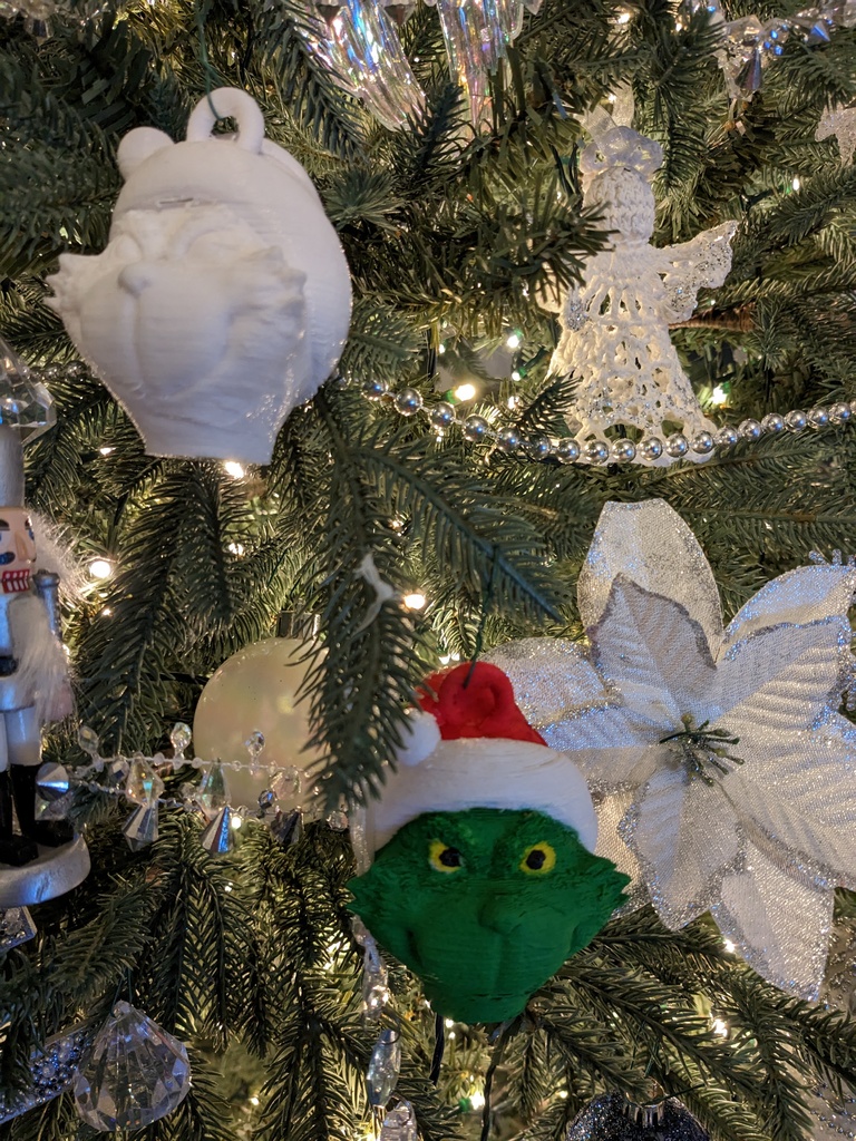 Miniatura 3 do modelo 3D Grinch Head tree decoration