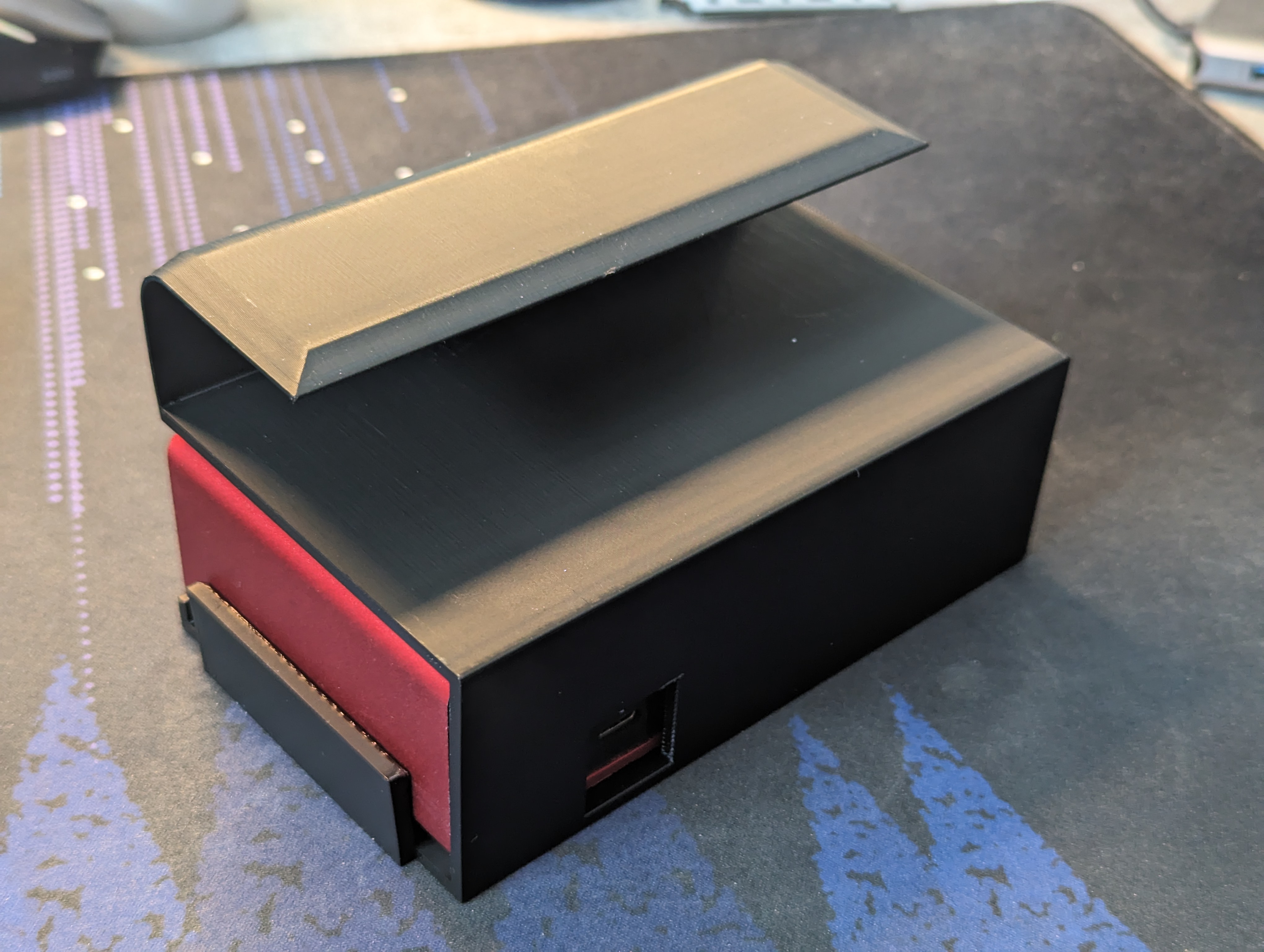 focusrite desk bracket — thumbnail 3