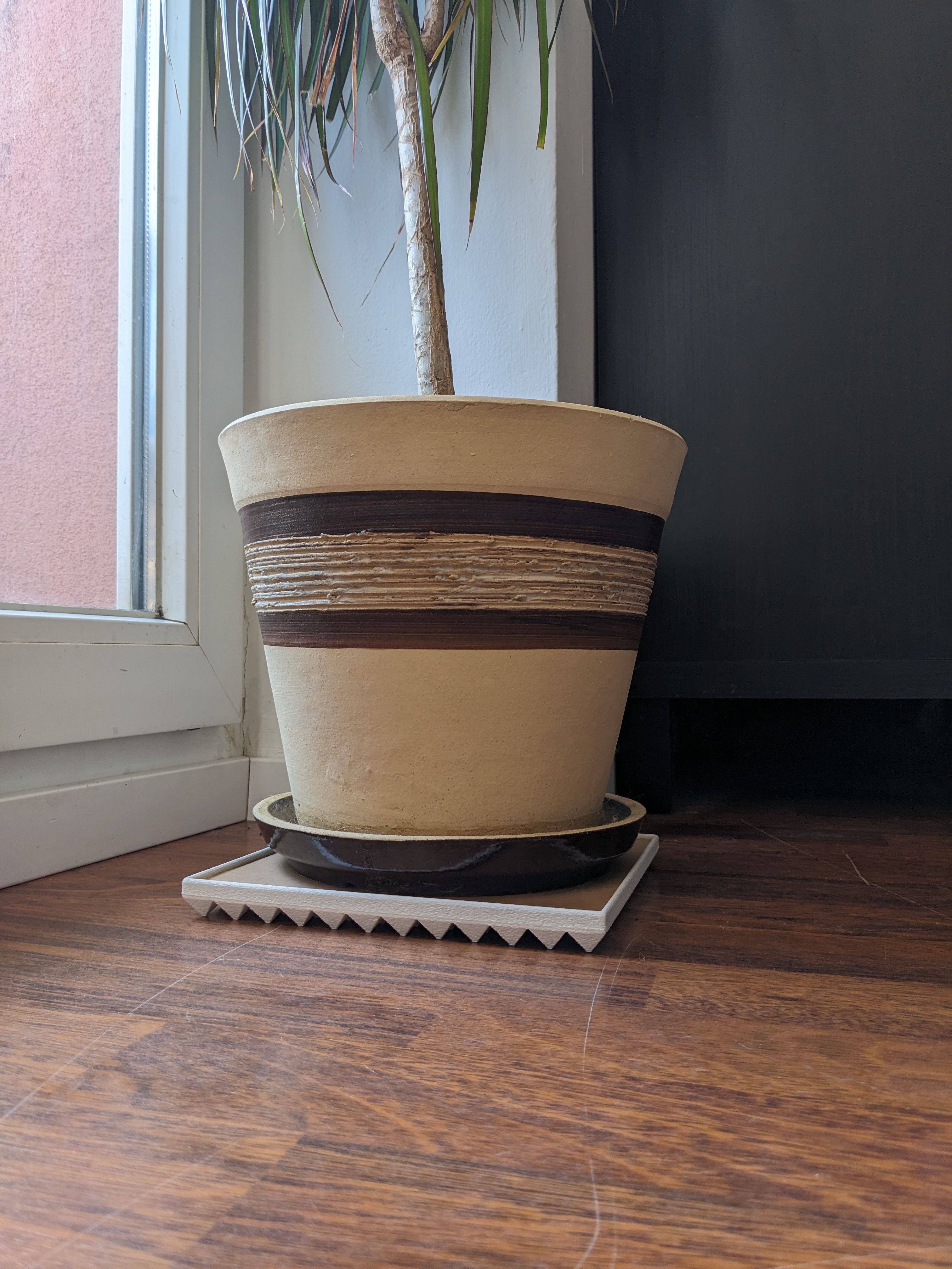 Planting pot overflow drip tray