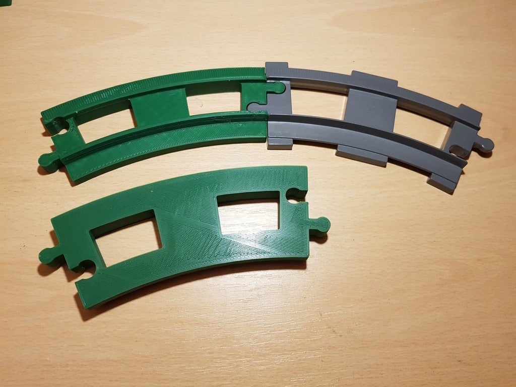 LEGO Duplo Train track: curved (full size) (+v2)
