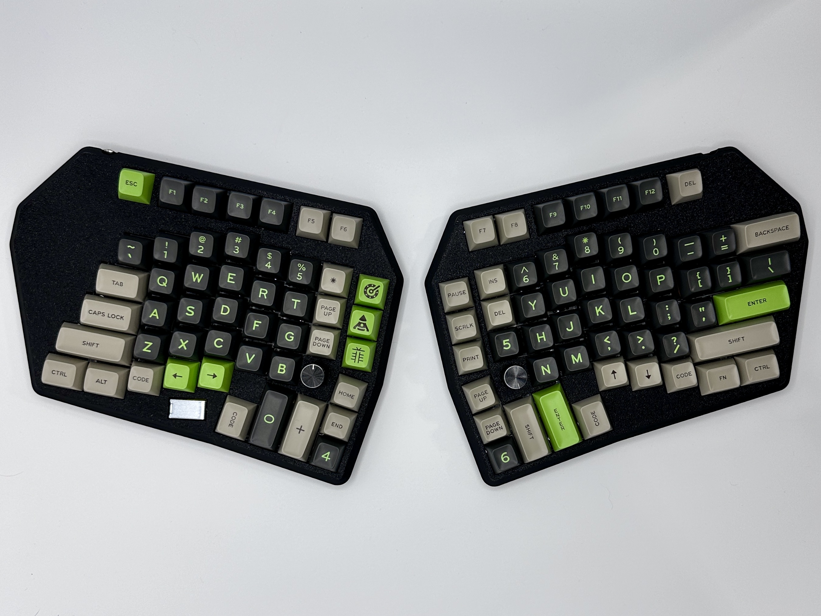 ErgoDonk Zero case 3D model