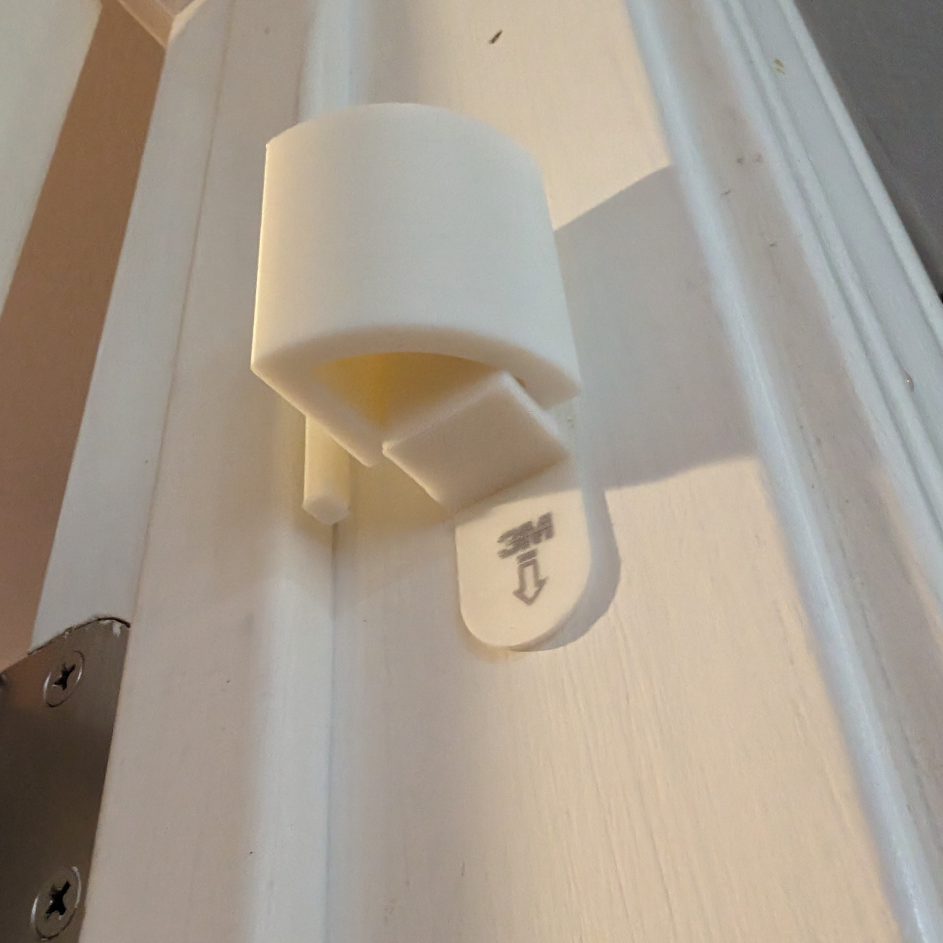 Miniatura 4 do modelo 3D Hinge door stop storage hook