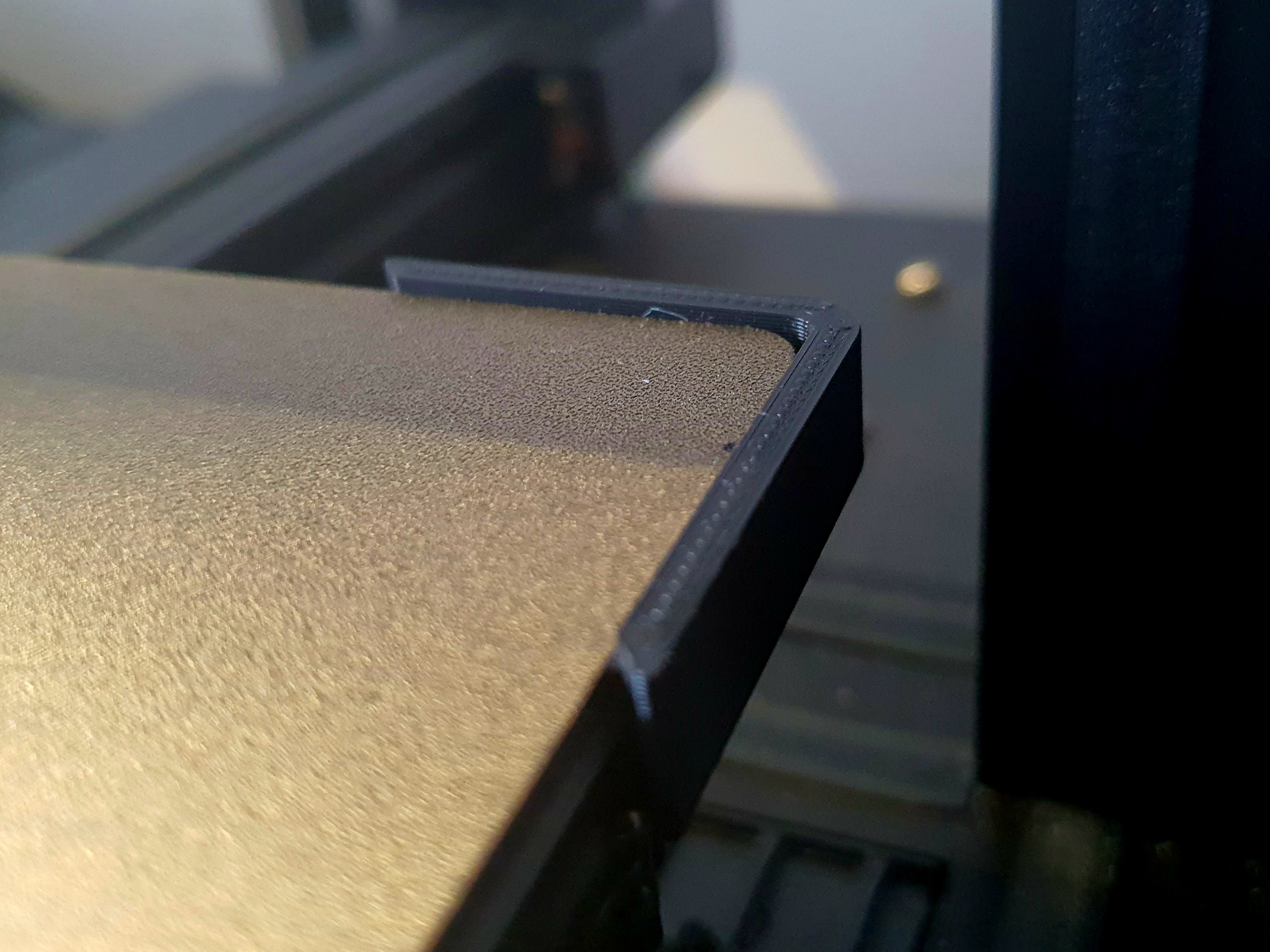Ender 3 V2 Magnetic Build Plate Guide / Aligner