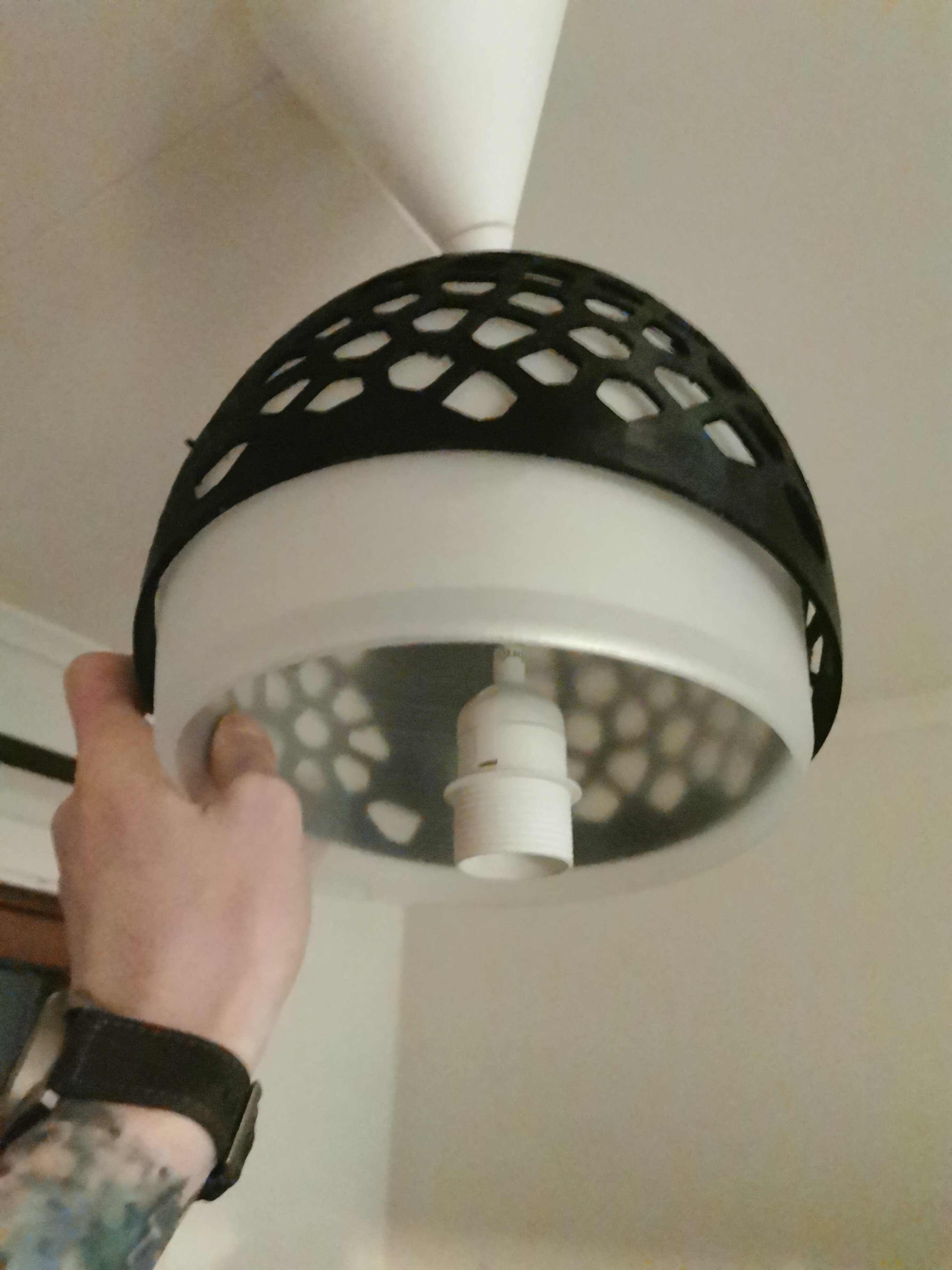 Universal 3 piece lamp shade for pendant light cords by Stavdahl