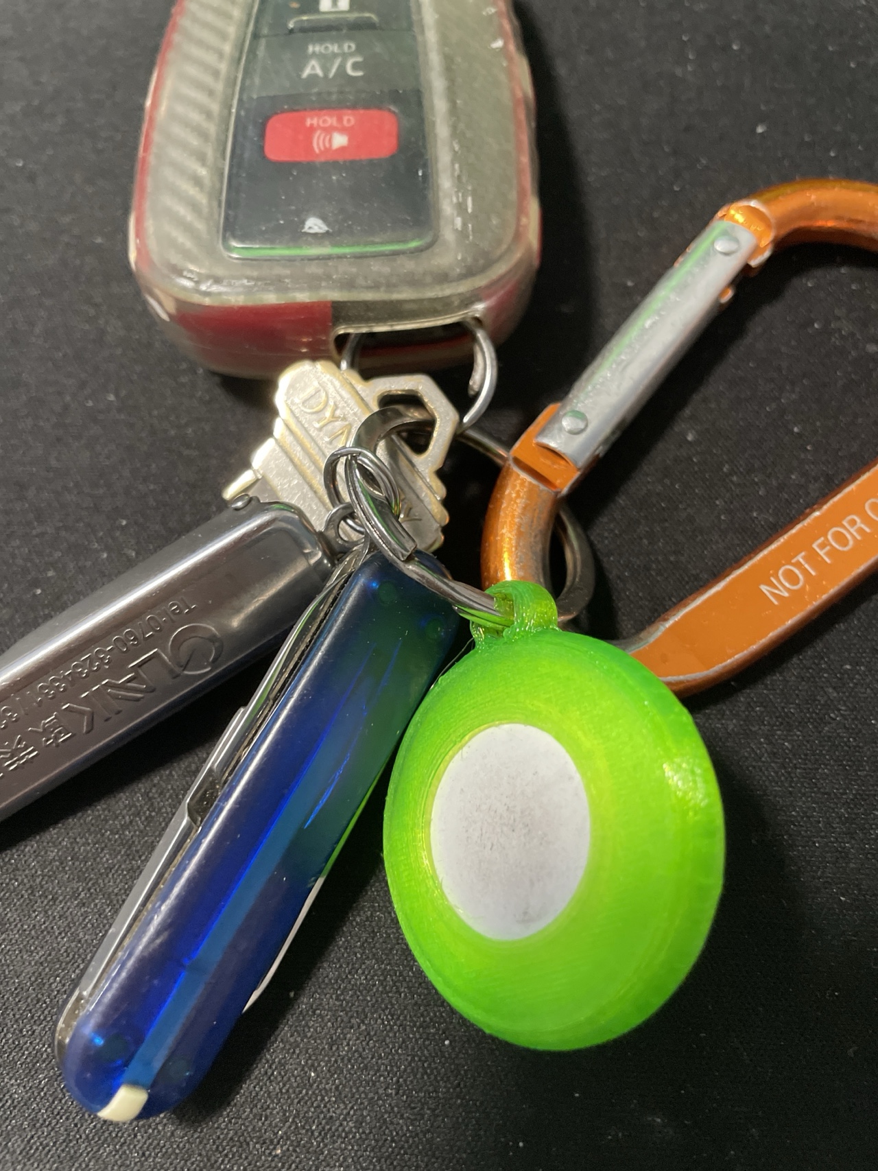 Simple TPU AirTag keychain case holder by XBASF Download free STL