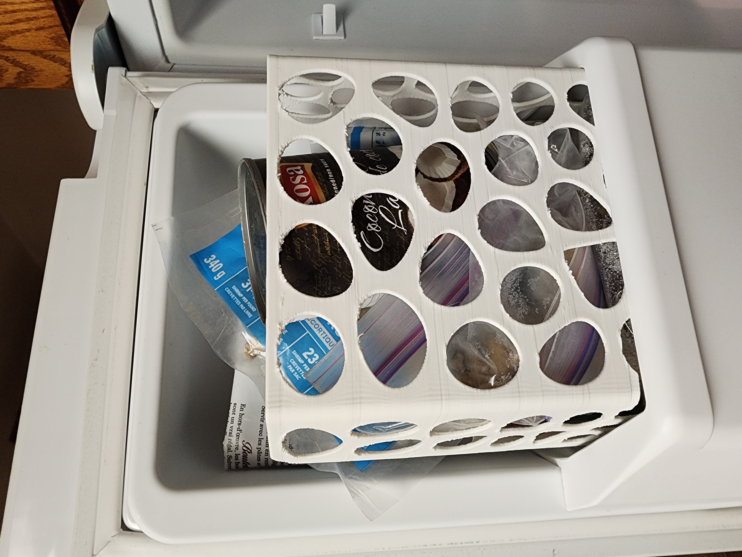 Miniatura 2 do modelo 3D Freezer side baskets