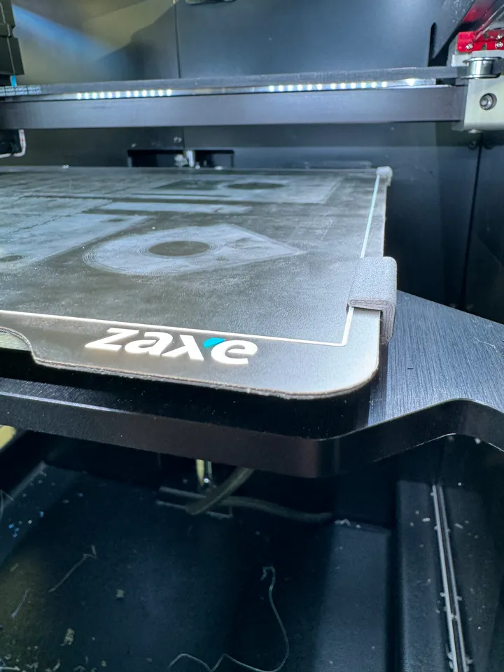 Zaxe Z3S- Z3 build plate clip by bakig | Download free STL model ...