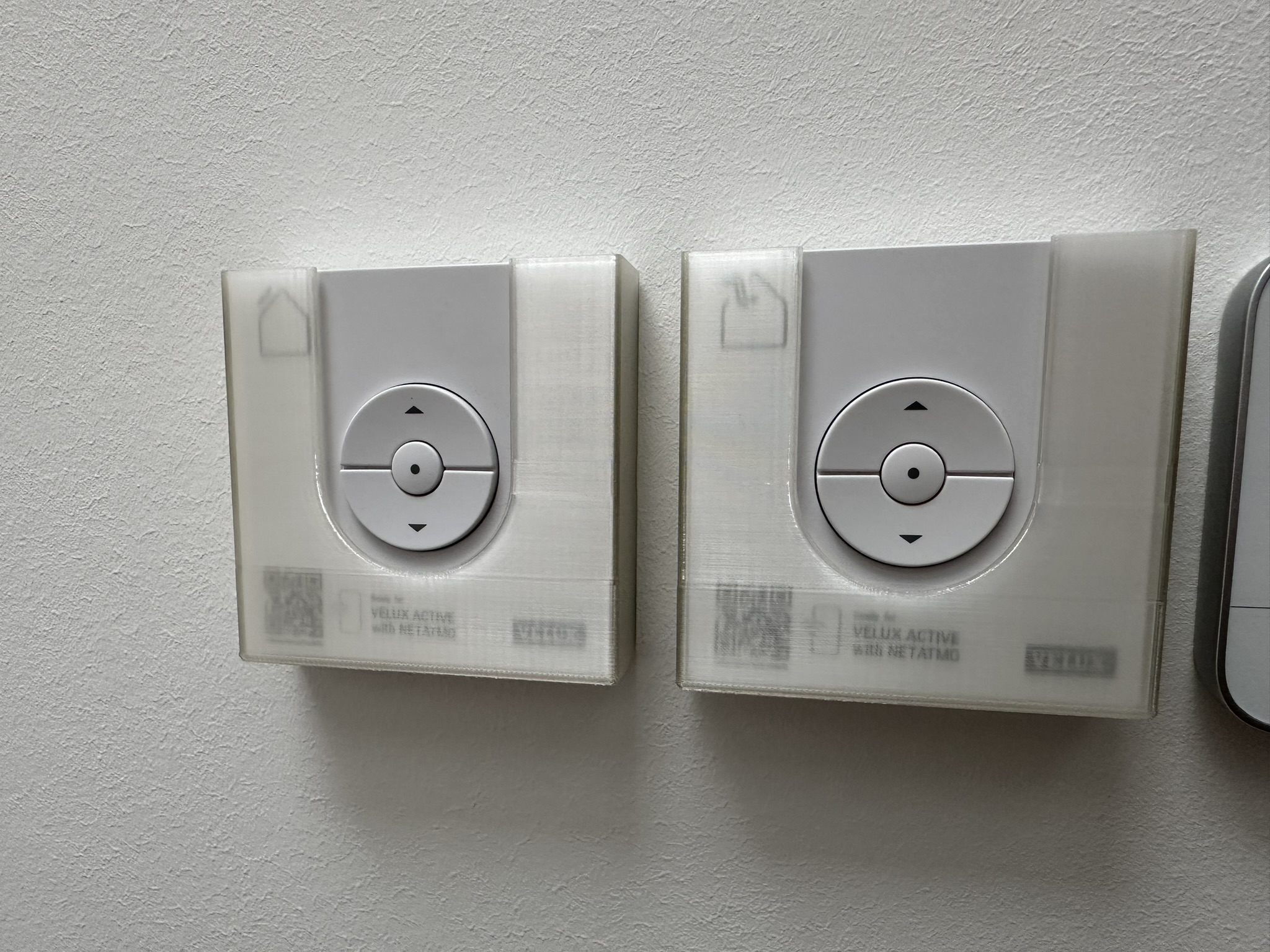 velux-remote-wall-mount-single-double-by-neo2k-download-free-stl