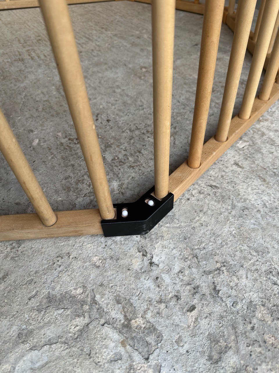 Playpen replacement bracket / feet by pyrho Download free STL model