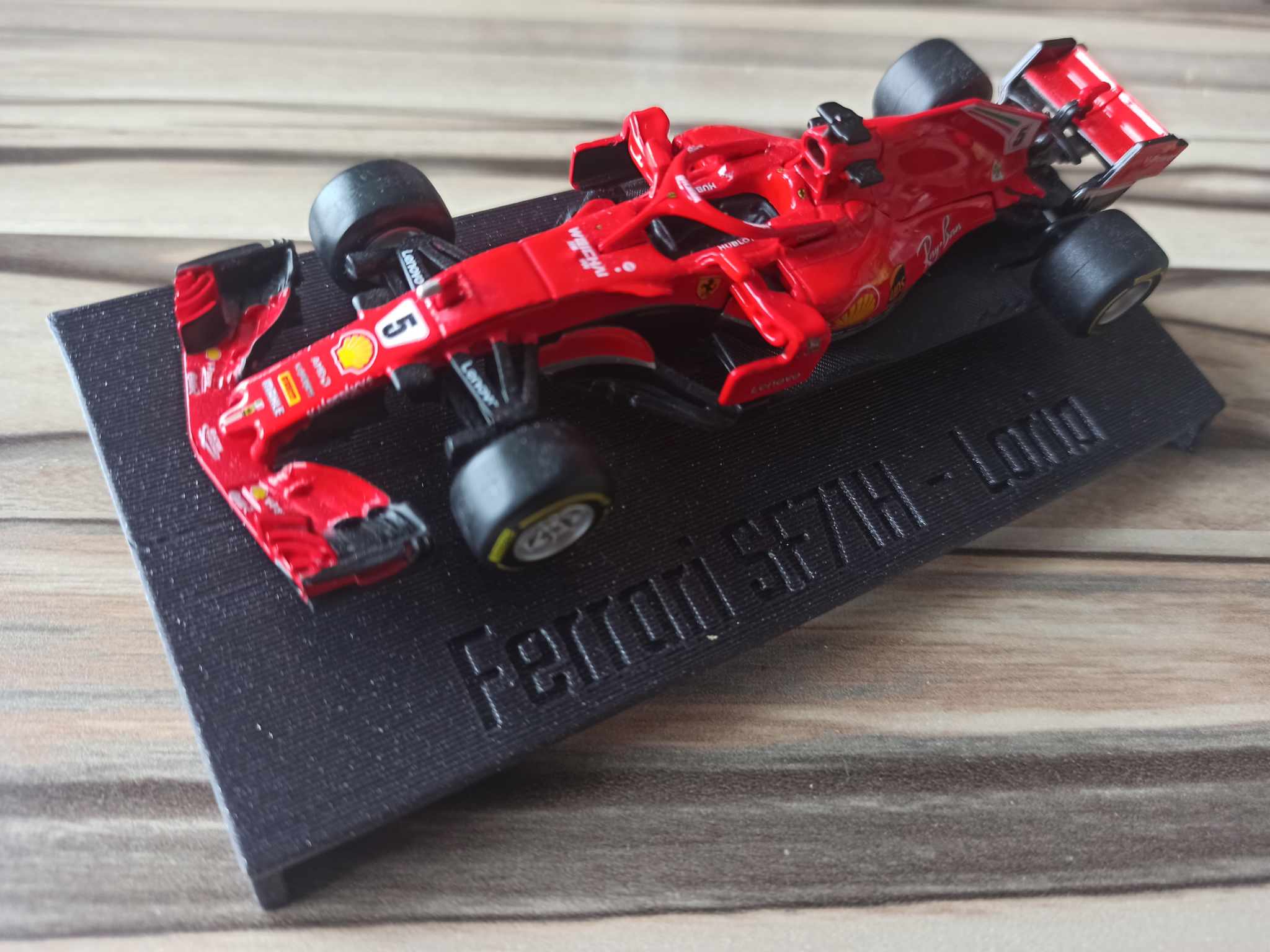 Model stand for Burago F1 Ferrari SF71H by Yake 49 Download free STL model Printables