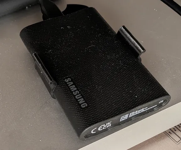 Samsung T9 Wallmount - simple "Click" Version