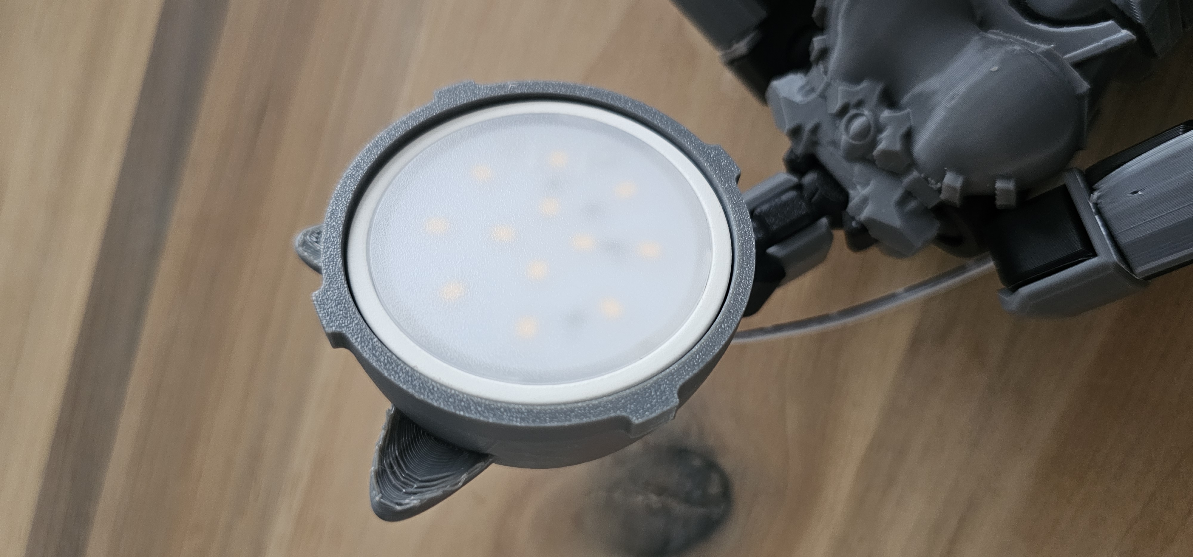 Dummy 13 - PUC Led Lamp Mod