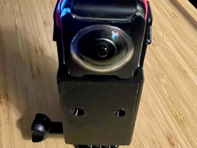 Insta360 One RS Vertical Mount No Battery