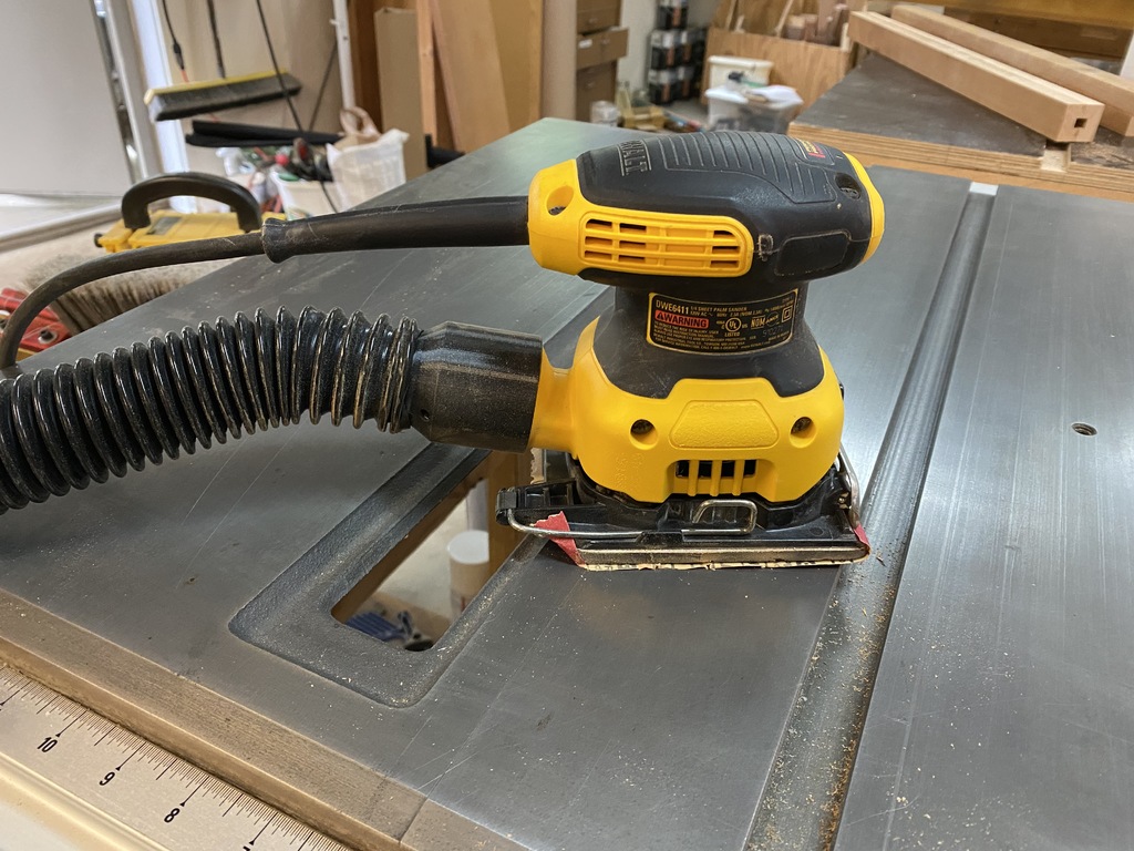 Dewalt DWE6411 Pad Sander Vacuum Adapter by Goolow Download free STL