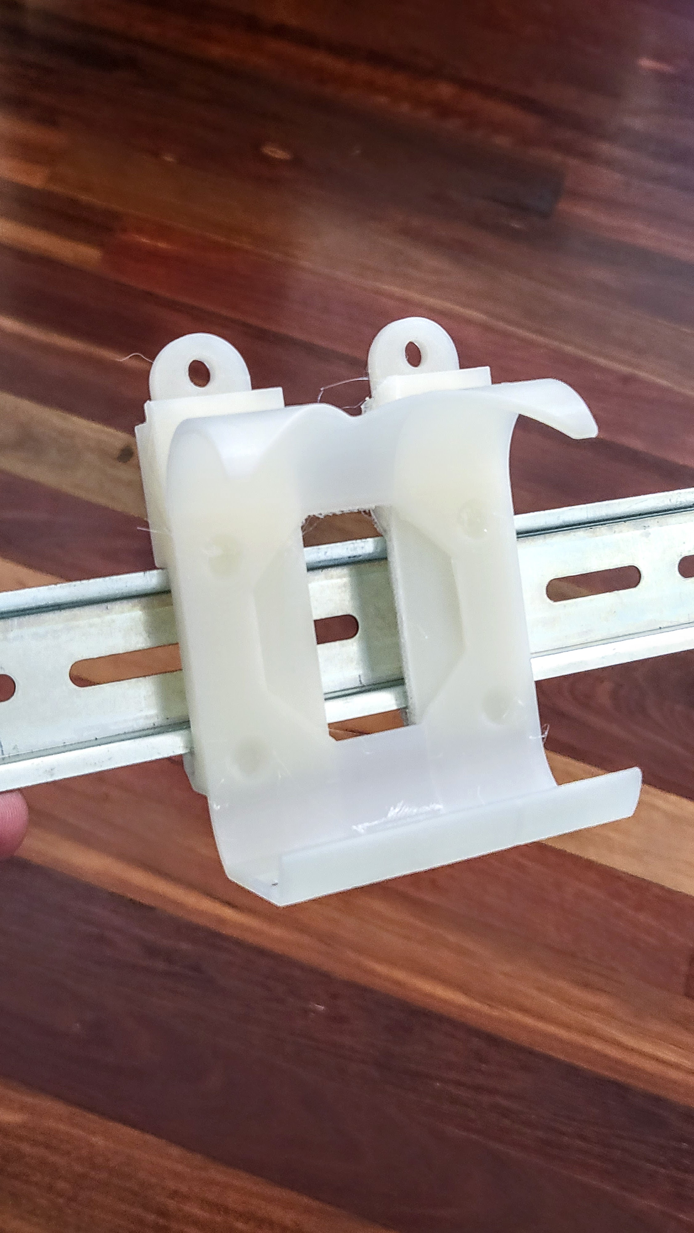Beryl AX bracket with DIN rail mount