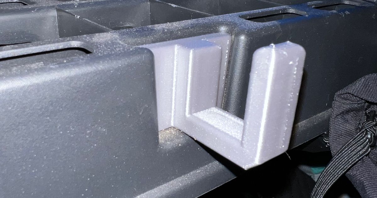 Menards Plastic Shelf Hook by Tony Download free STL model