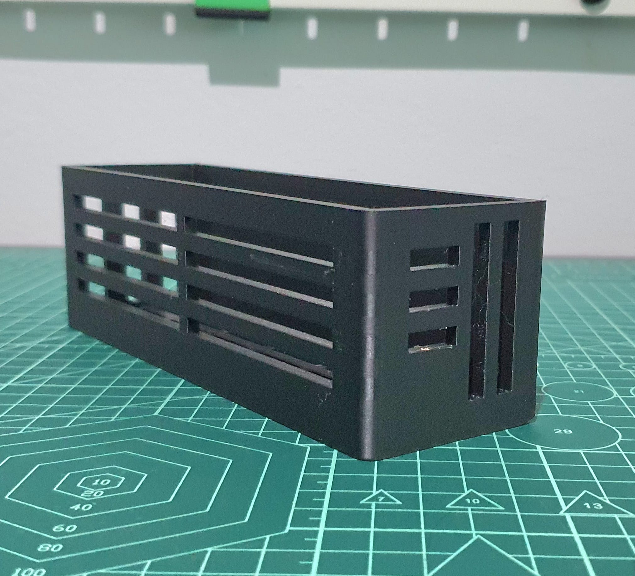 Miniatura 5 do modelo 3D skadis shelf